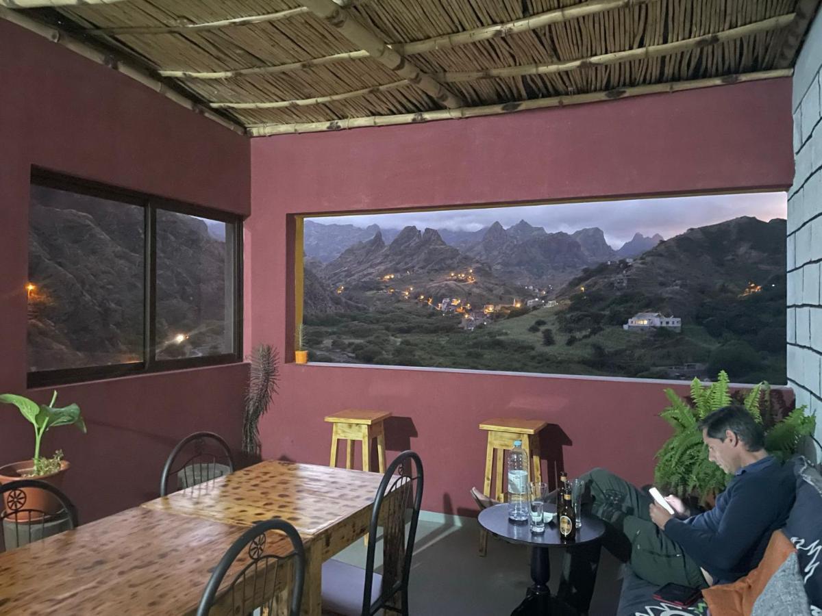 مبيت وإفطار Ribeira Grande Casa Familiar Por Do Sol المظهر الخارجي الصورة